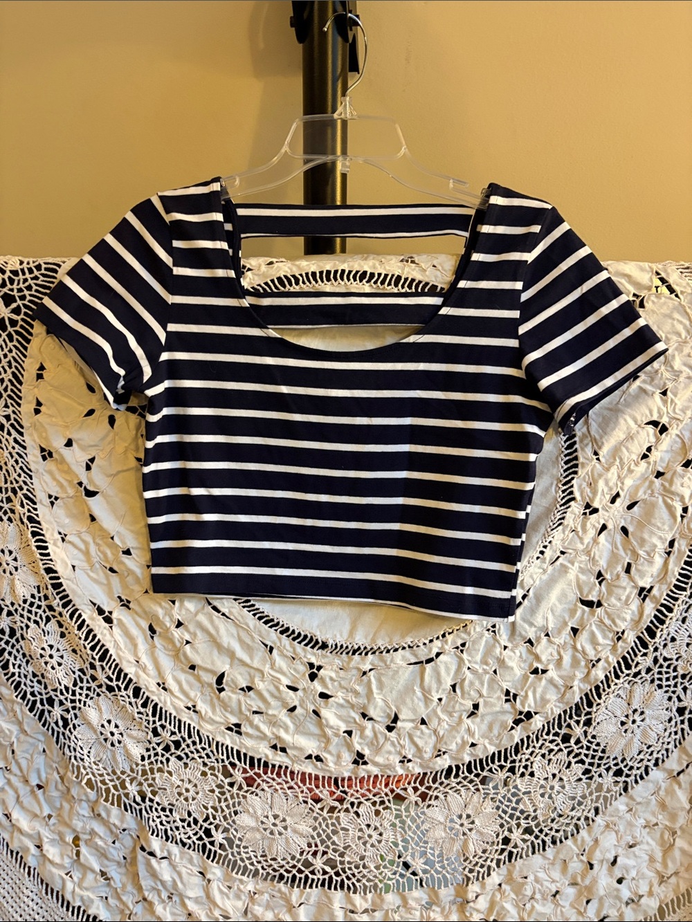 Charlotte Russe NWT Black and White Striped Crop Top- Large